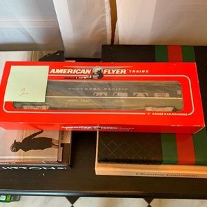 American Flyer 6-48934 S Scale Northern Pacific Dining Car Lionel train hobby
